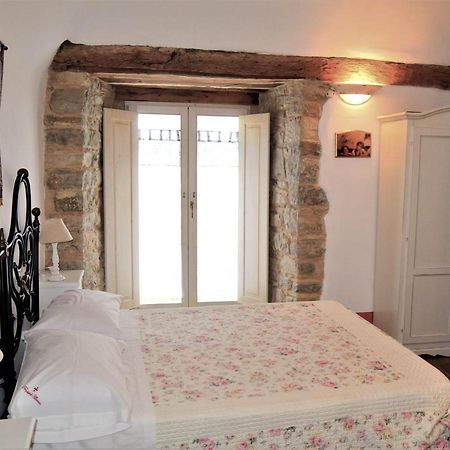 I Templari Di Alberona Hotel Luaran gambar