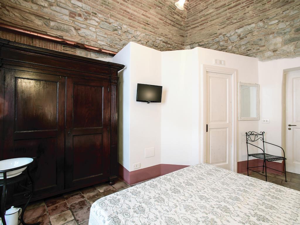 I Templari Di Alberona Hotel Bilik gambar