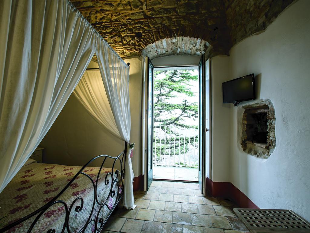 I Templari Di Alberona Hotel Bilik gambar