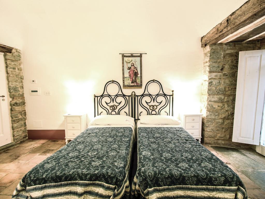 I Templari Di Alberona Hotel Bilik gambar